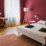 Hortis, L'incontro Tra Il Legno E Il Mare