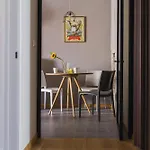 Hortis, L'incontro Tra Il Legno E Il Mare * 的里雅斯特