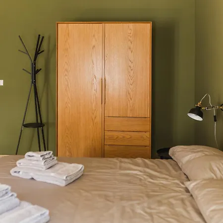 公寓 Dimora Hortis, Eleganza E Stile In Centro A *