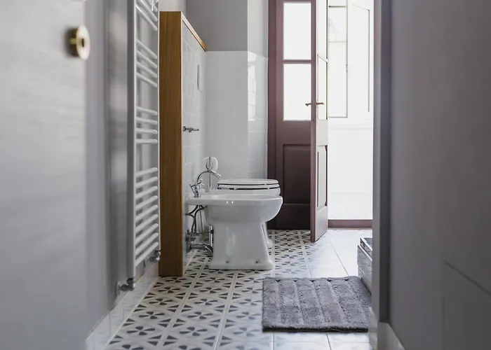 Dimora Hortis, Eleganza E Stile In Centro A Trieste